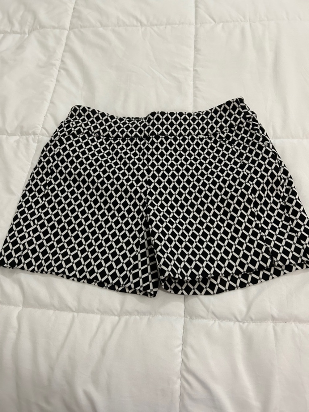 INC International Concepts Black and White Geometric Skort Shorts